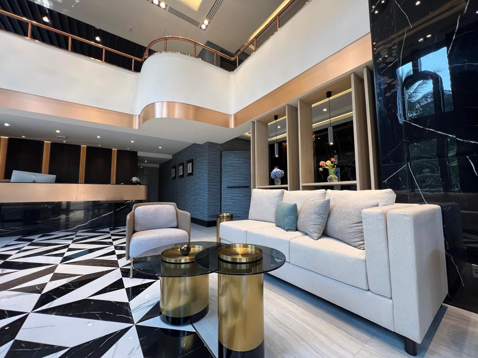 Arni Skye Hotel กรุงเทพมหานคร ภายนอก รูปภาพ