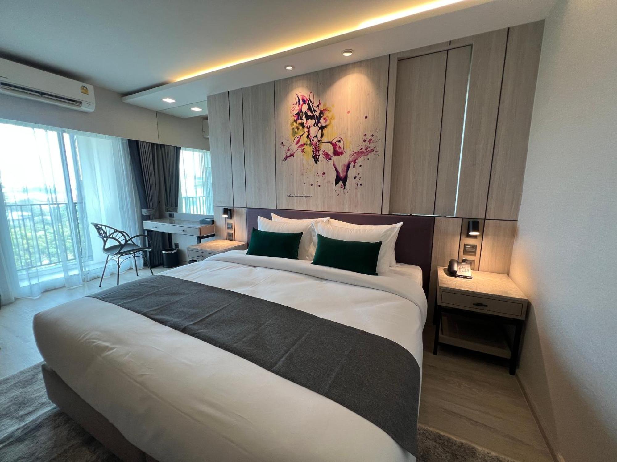 Arni Skye Hotel กรุงเทพมหานคร ภายนอก รูปภาพ