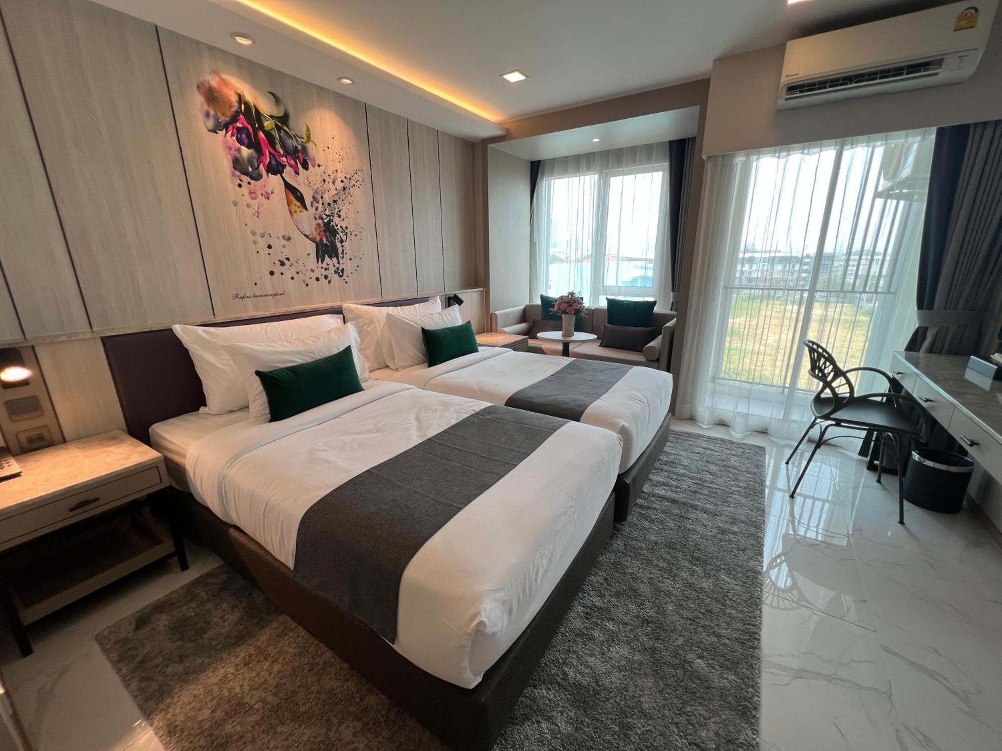 Arni Skye Hotel กรุงเทพมหานคร ภายนอก รูปภาพ