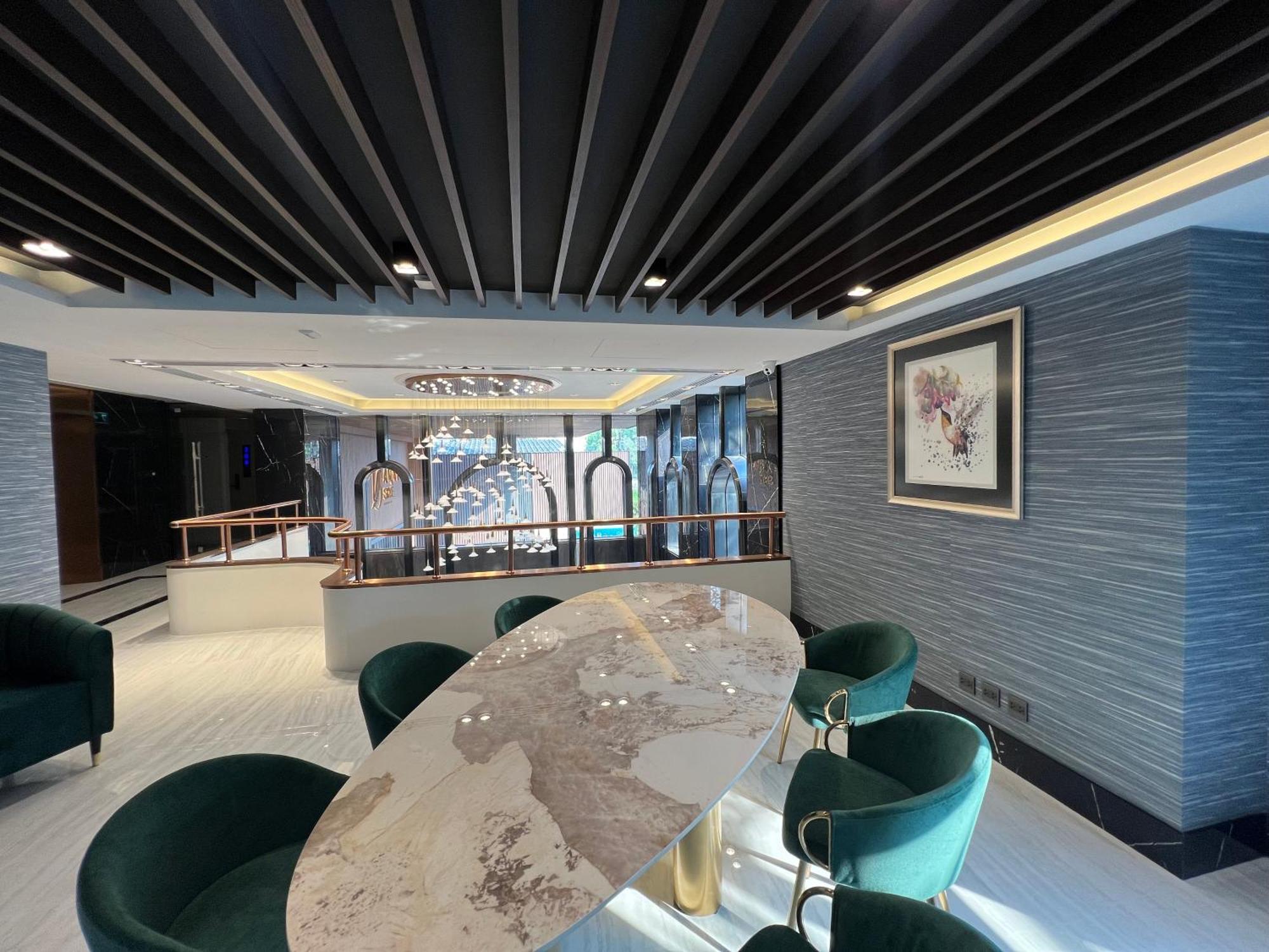 Arni Skye Hotel กรุงเทพมหานคร ภายนอก รูปภาพ